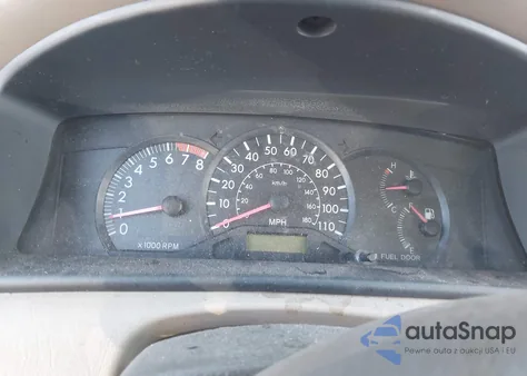 2008 Toyota Corolla Ce z USA, uszkodzony, nr VIN 1NXBR32EX8Z947412